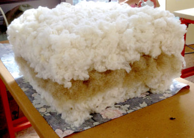 coussin de sol en laine de mouton et crin